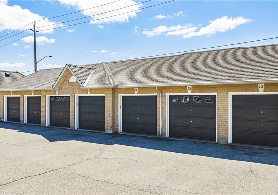 2-harbour-drive-hamilton-ontario-40818808
