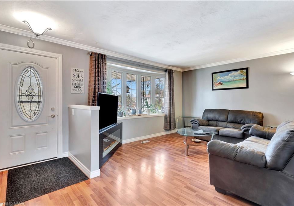 22-victoria-street-cambridge-ontario-40818817