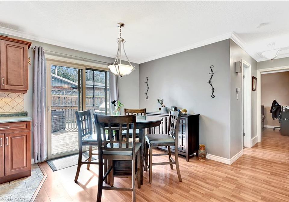 22-victoria-street-cambridge-ontario-40818817