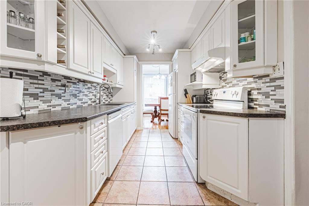 1576-newlands-crescent-burlington-ontario-40818838