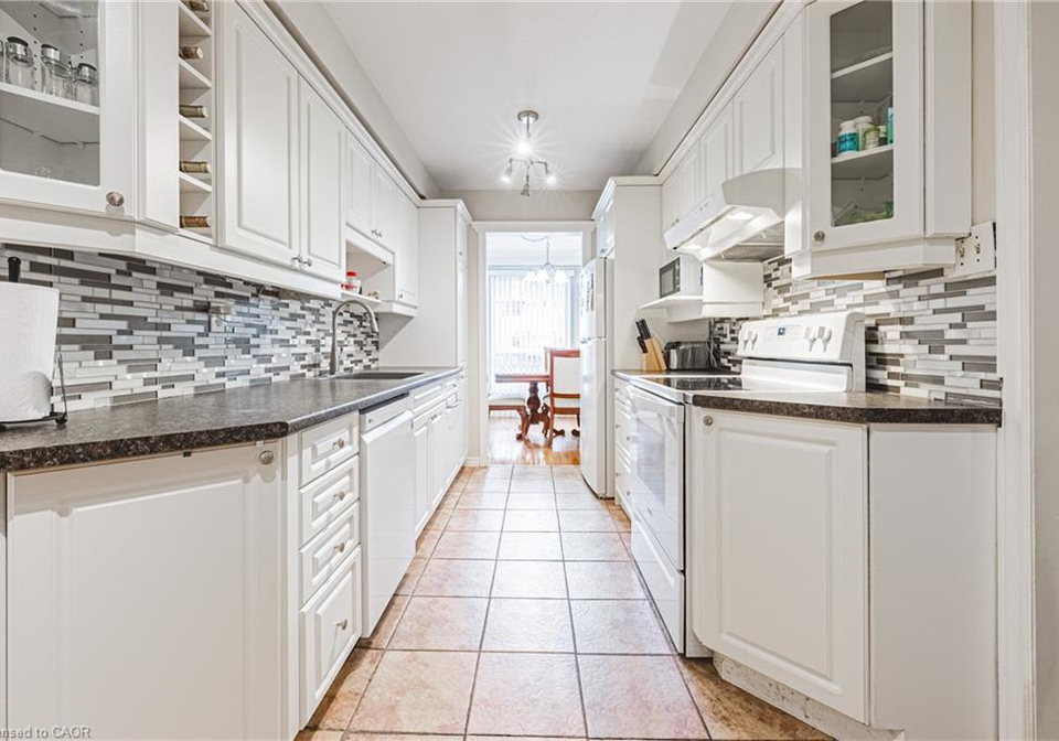 1576-newlands-crescent-burlington-ontario-40818838