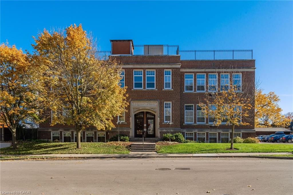 35-alexandra-avenue-waterloo-ontario-40818846