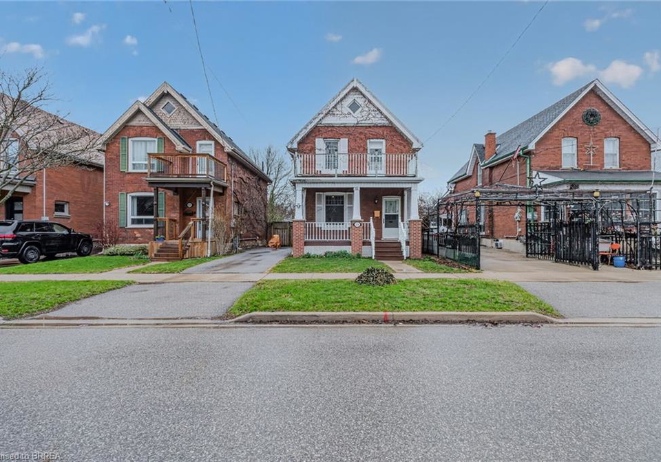 174-marlborough-street-brantford-ontario-40818853