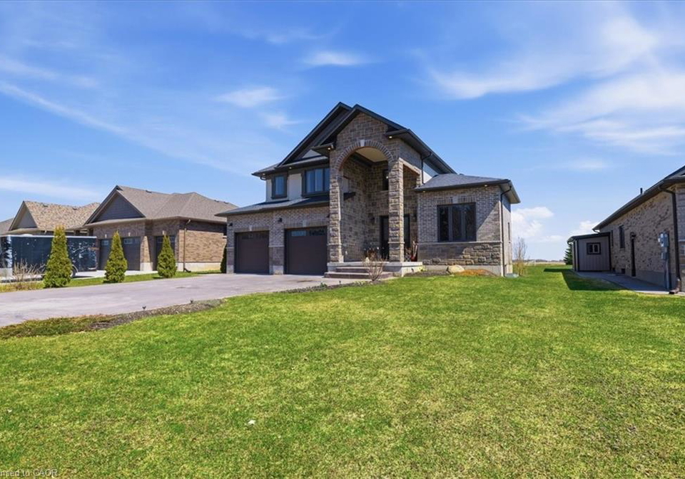 3971-wilson-street-shakespeare-ontario-40818872