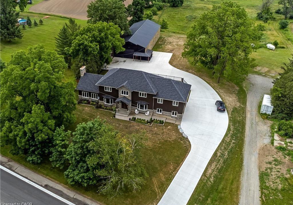 2210-highway-54-caledonia-ontario-40818880