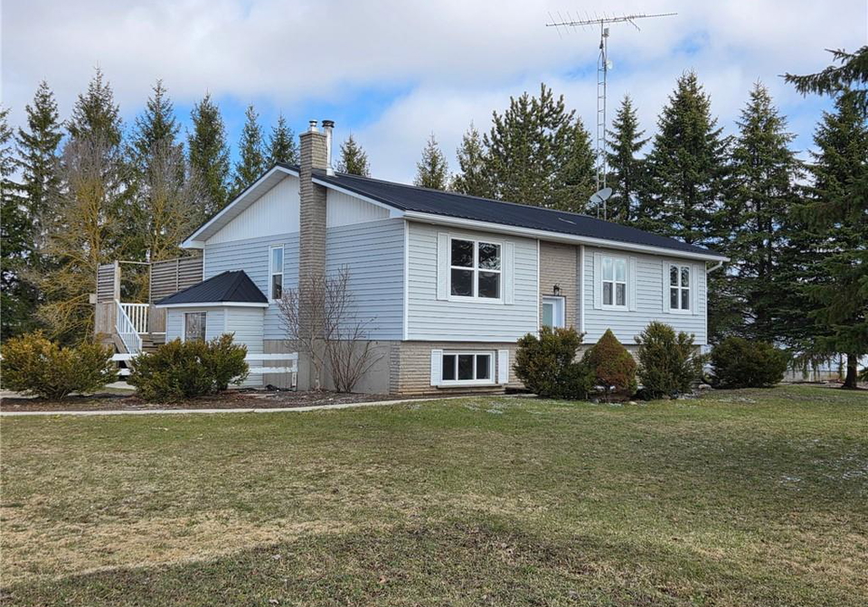 7324-sideroad-5-e-wellington-north-ontario-40818900