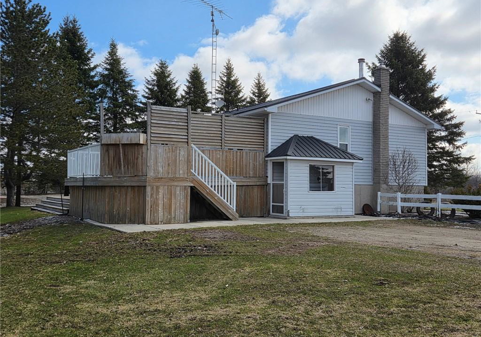 7324-sideroad-5-e-wellington-north-ontario-40818900