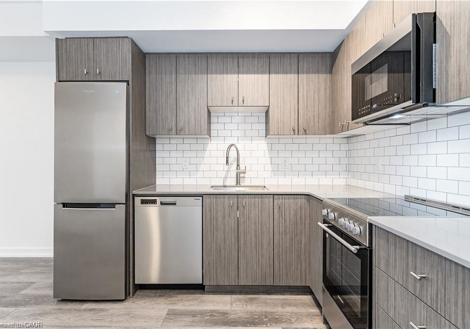 5-wellington-south-street-kitchener-ontario-40818903