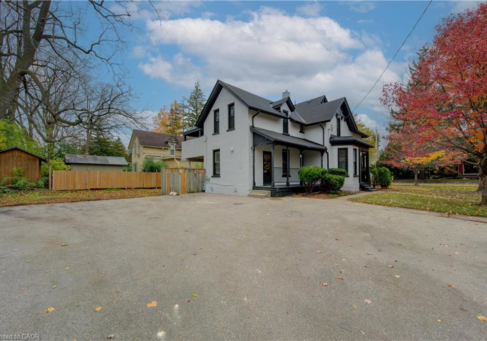 22-cathay-street-cambridge-ontario-40818921