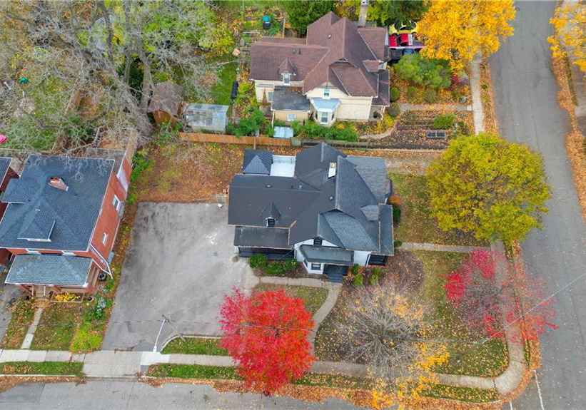 22-cathay-street-cambridge-ontario-40818921