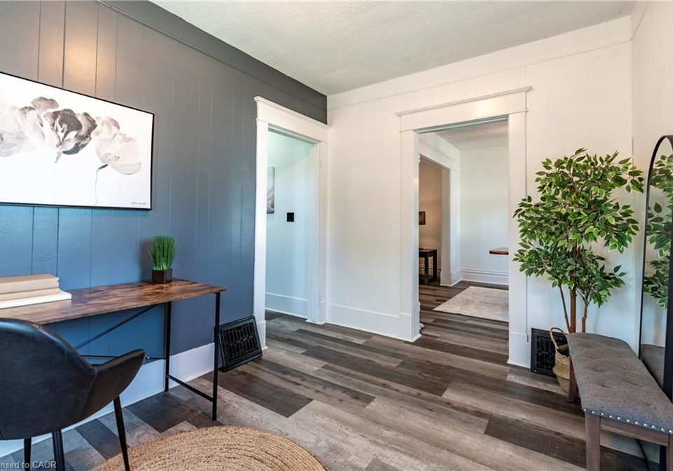 562-laurel-street-cambridge-ontario-40818932