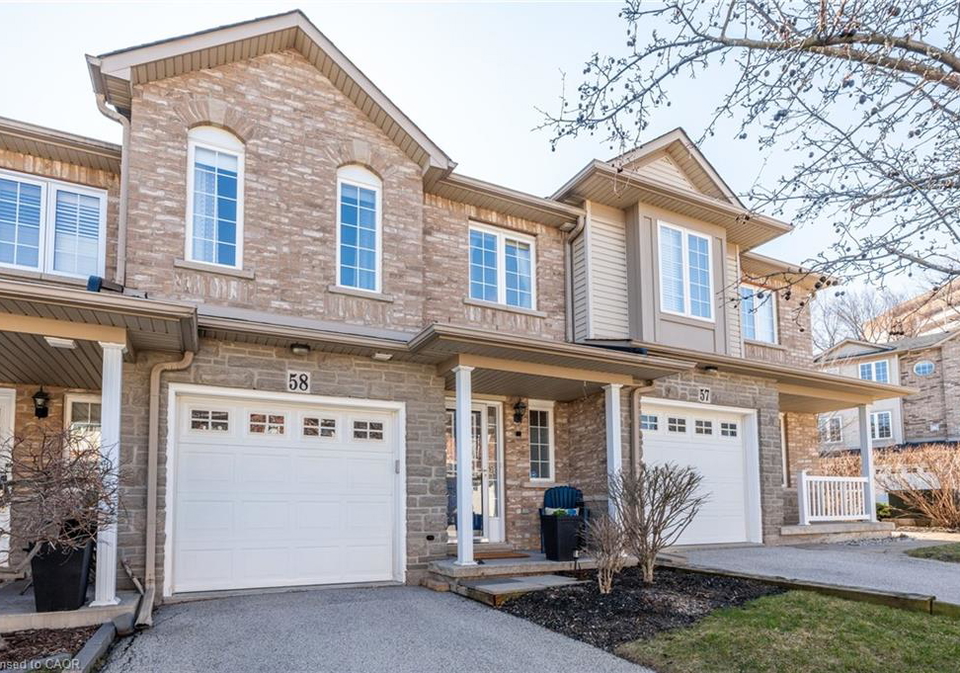 7-southside-place-hamilton-ontario-40818933