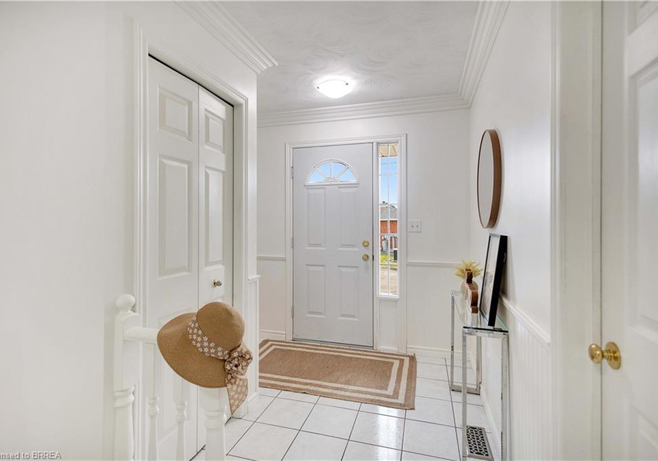 570-west-street-brantford-ontario-40818938