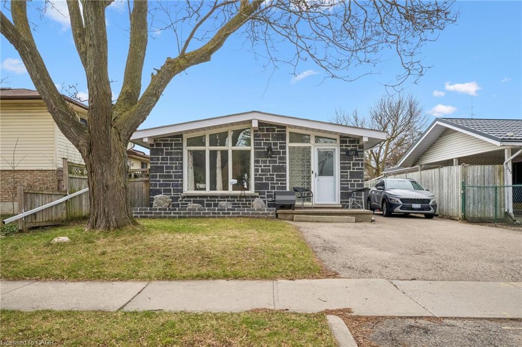 127-kingswood-drive-kitchener-ontario-40819013