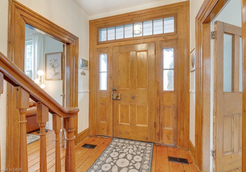 10-badenoch-street-morriston-ontario-40819043