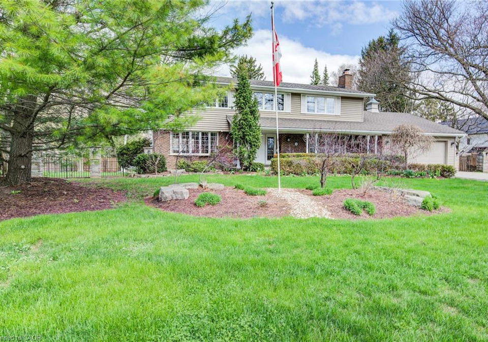 514-colonial-drive-waterloo-ontario-40819045