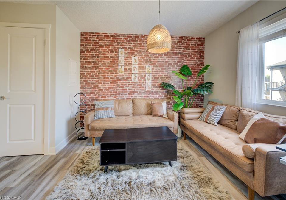 185-windale-crescent-kitchener-ontario-40819097