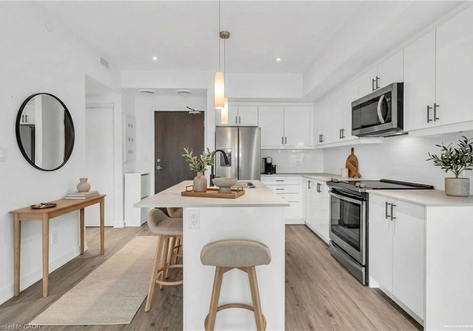 16-markle-crescent-ancaster-ontario-40819129