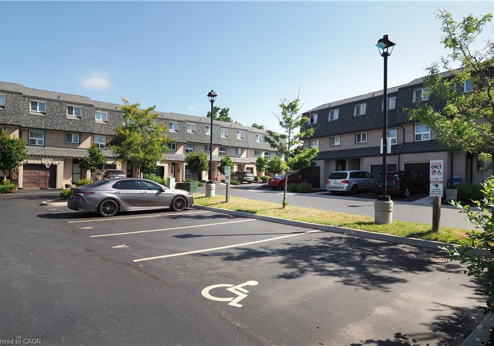 138-blackhorne-drive-kitchener-ontario-40819145
