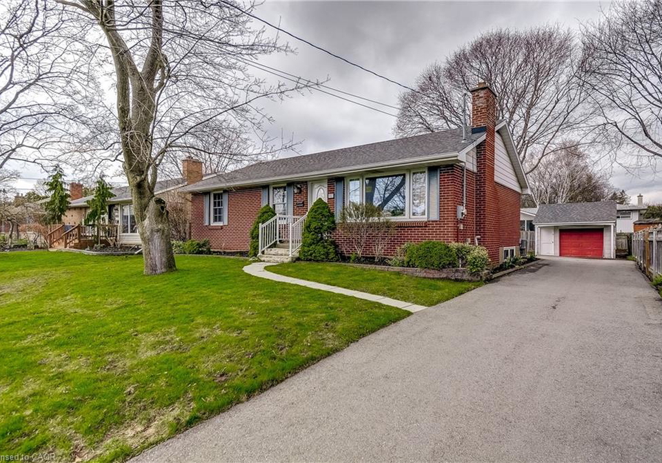 1057-cedar-avenue-burlington-ontario-40819195