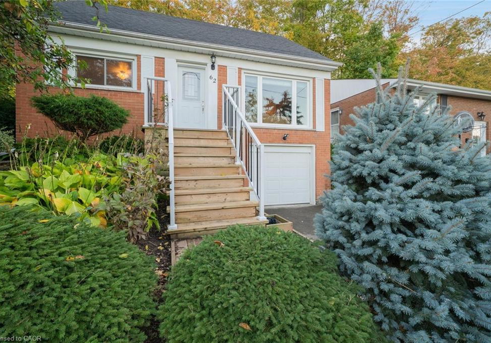 62-brentwood-drive-stoney-creek-ontario-40819205
