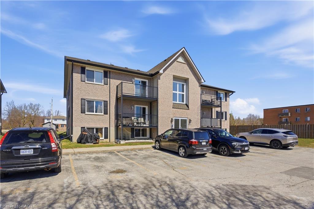 50-campbell-court-stratford-ontario-40819223