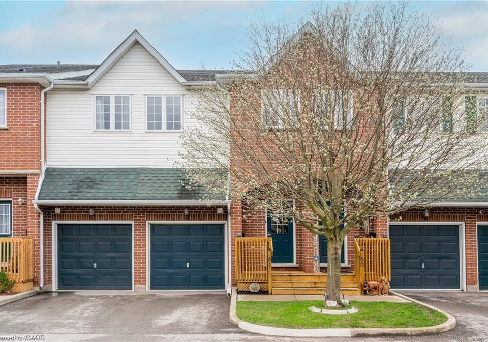 42-green-valley-drive-kitchener-ontario-40819244
