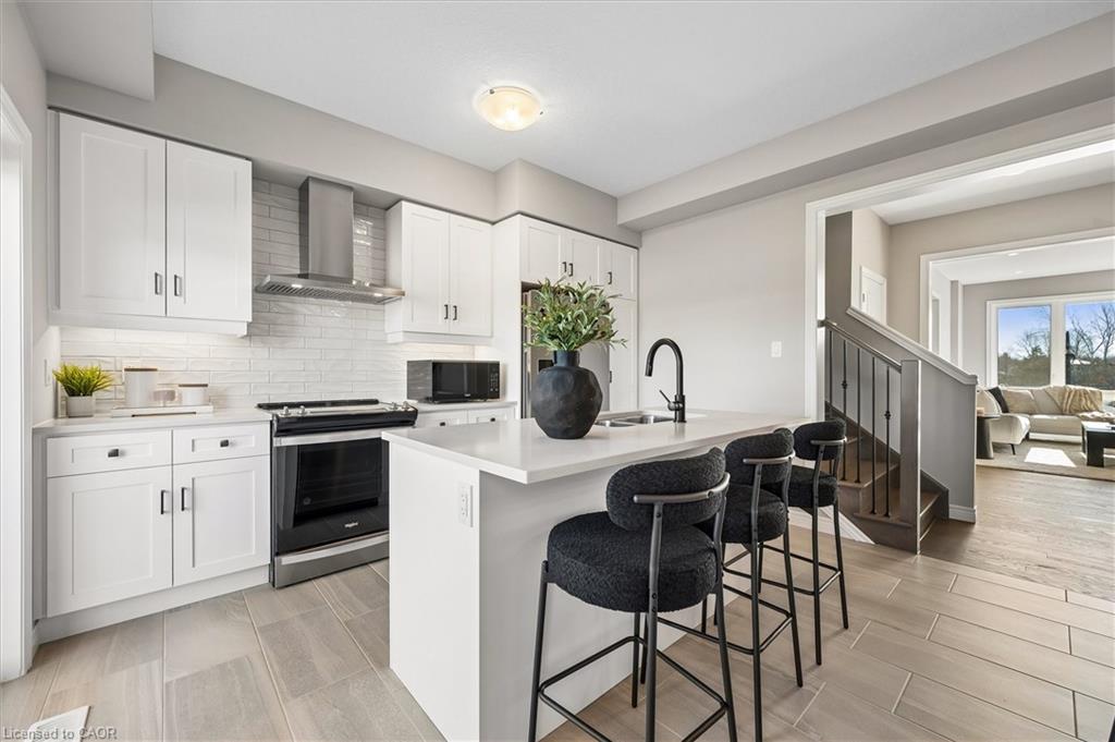 23-sora-lane-guelph-ontario-40819268