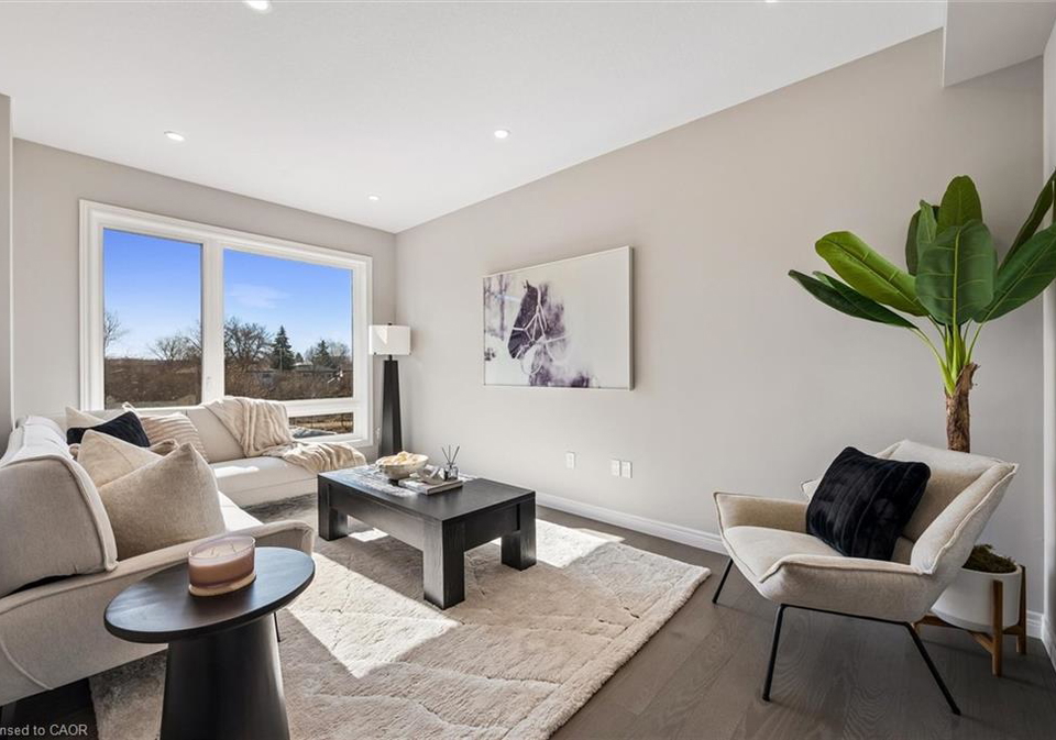 23-sora-lane-guelph-ontario-40819268