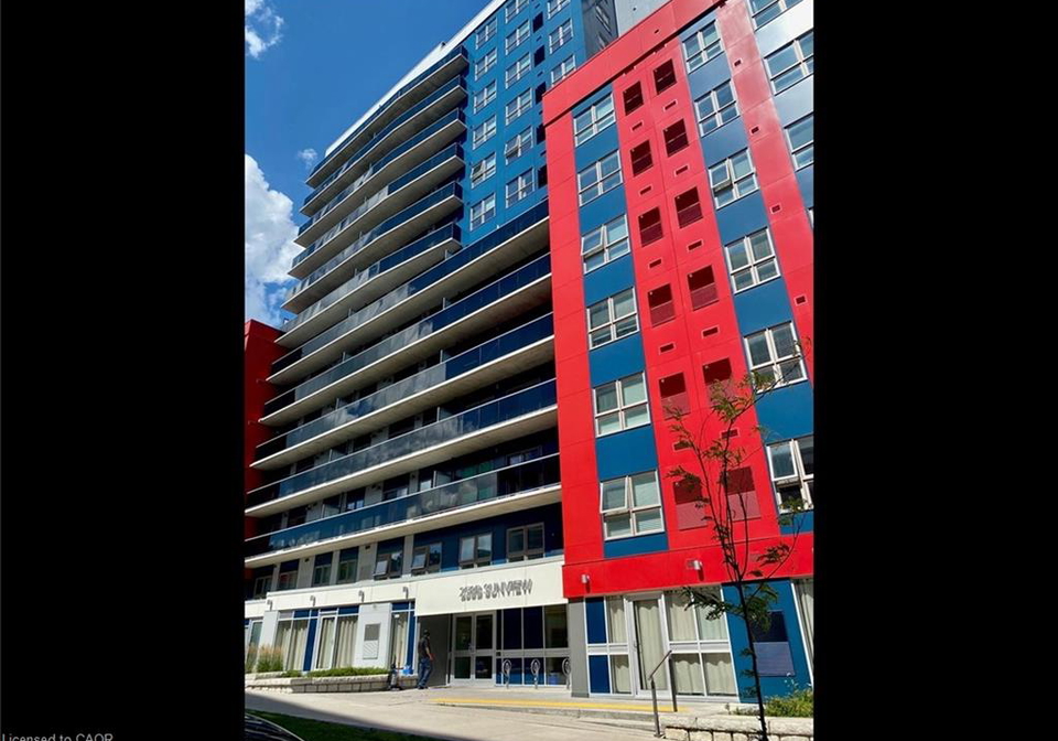 258-sunview-street-waterloo-ontario-40819288