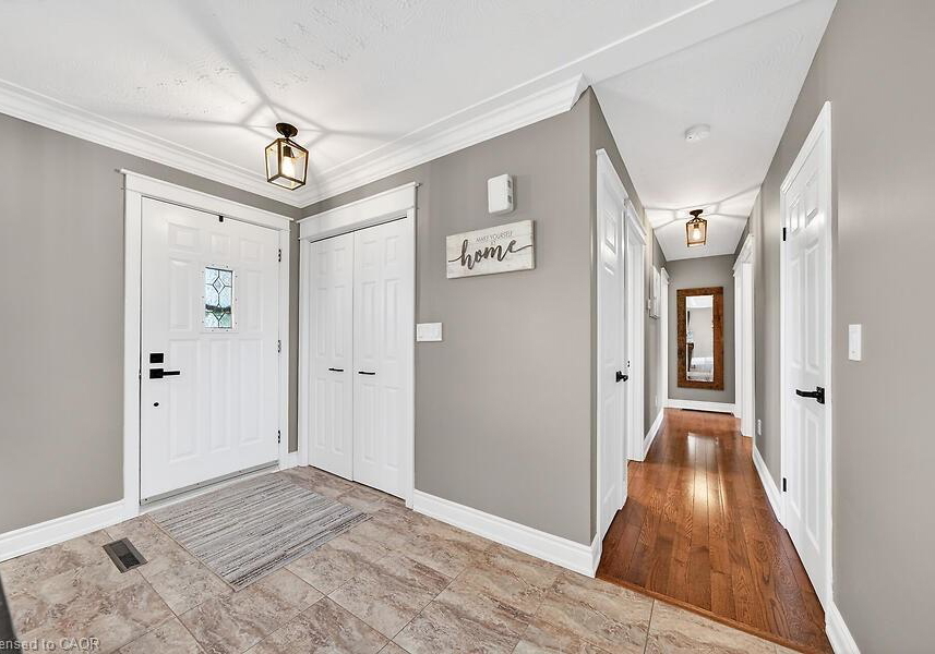 9752-regional-9-road-west-lincoln-ontario-40819301