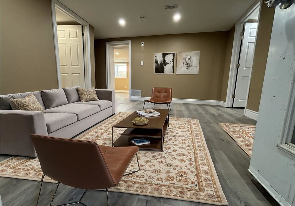 160-bruce-street-kitchener-ontario-40819322