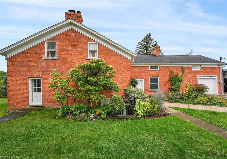 2432-seburn-road-fonthill-ontario-40819326
