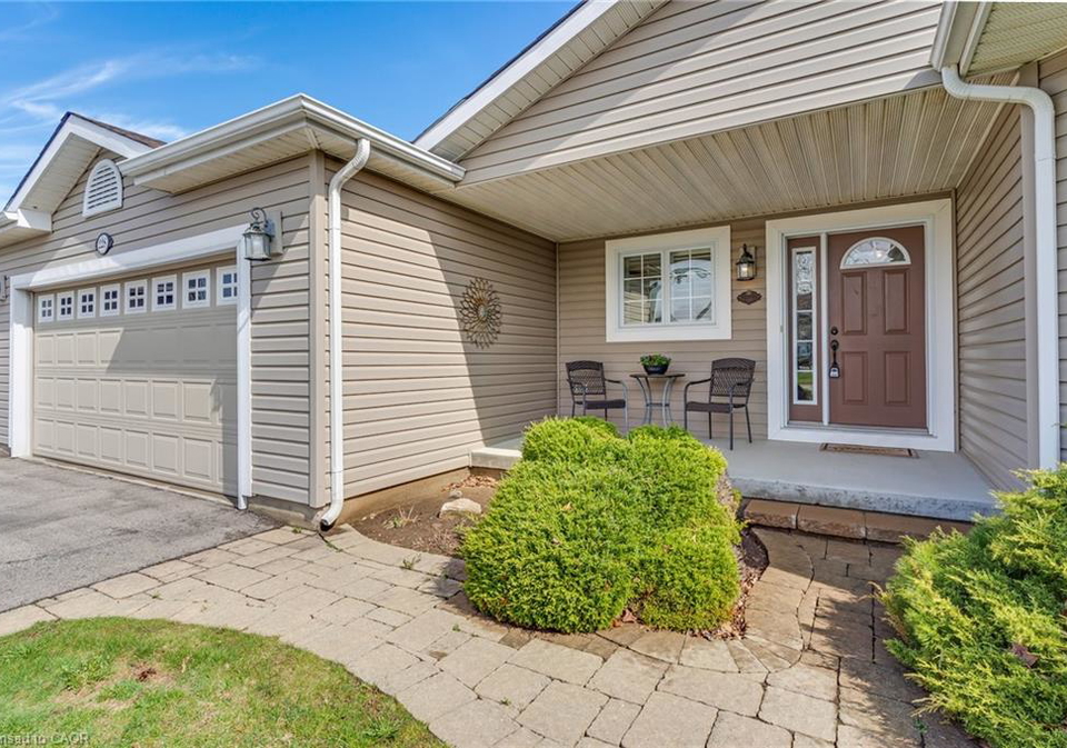228-glenariff-drive-freelton-ontario-40819333