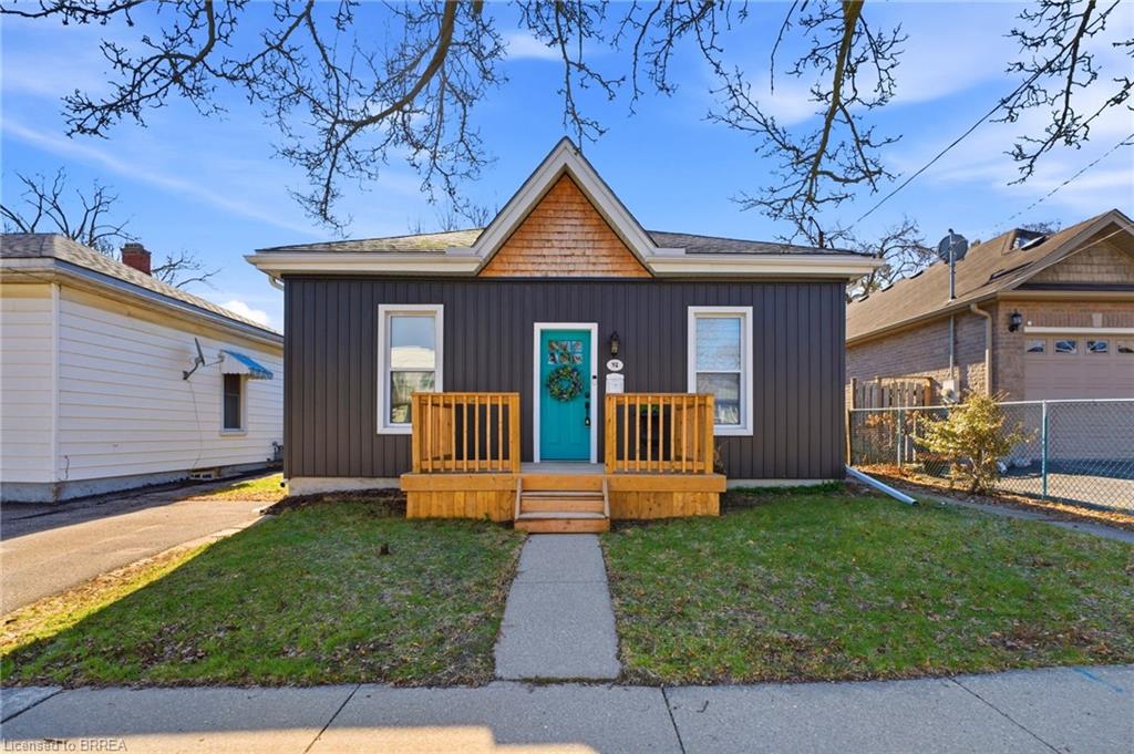 92-walnut-street-brantford-ontario-40819379