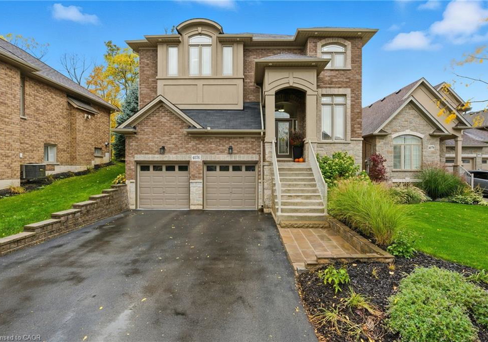 4076-highland-park-drive-beamsville-ontario-40819380