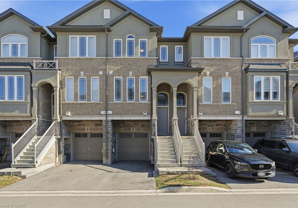 28-aqua-lane-glanbrook-ontario-40819421