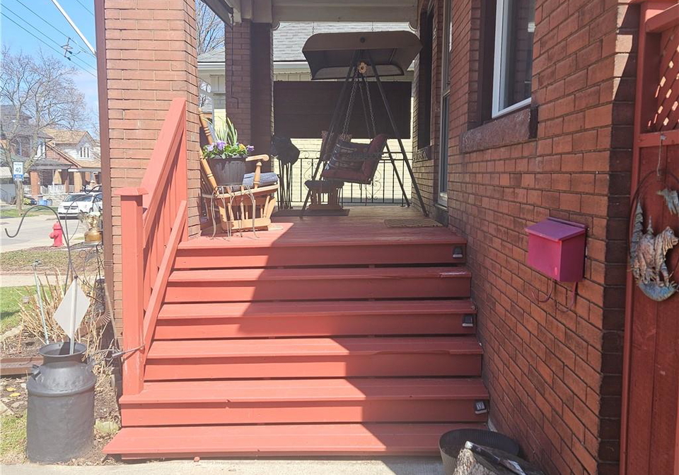 253-grosvenor-avenue-s-hamilton-ontario-40819442