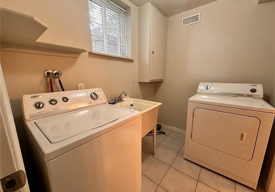 9-macville-avenue-kitchener-ontario-40819453