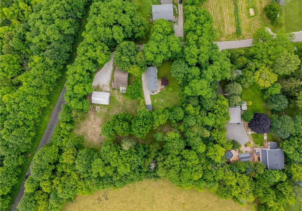 12363-elizabeth-street-halton-hills-ontario-40819461