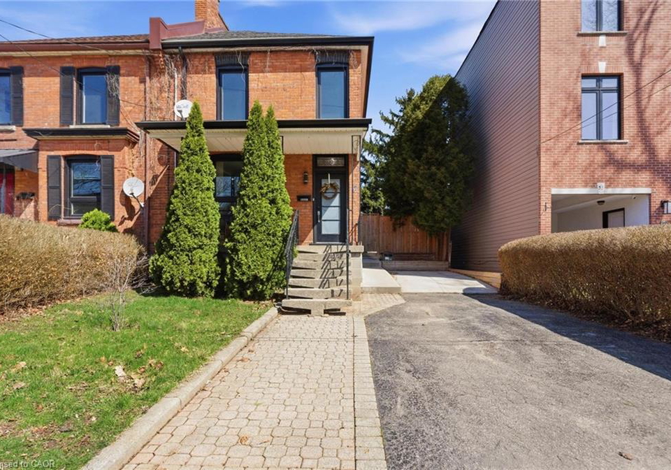47-wood-street-e-hamilton-ontario-40819465