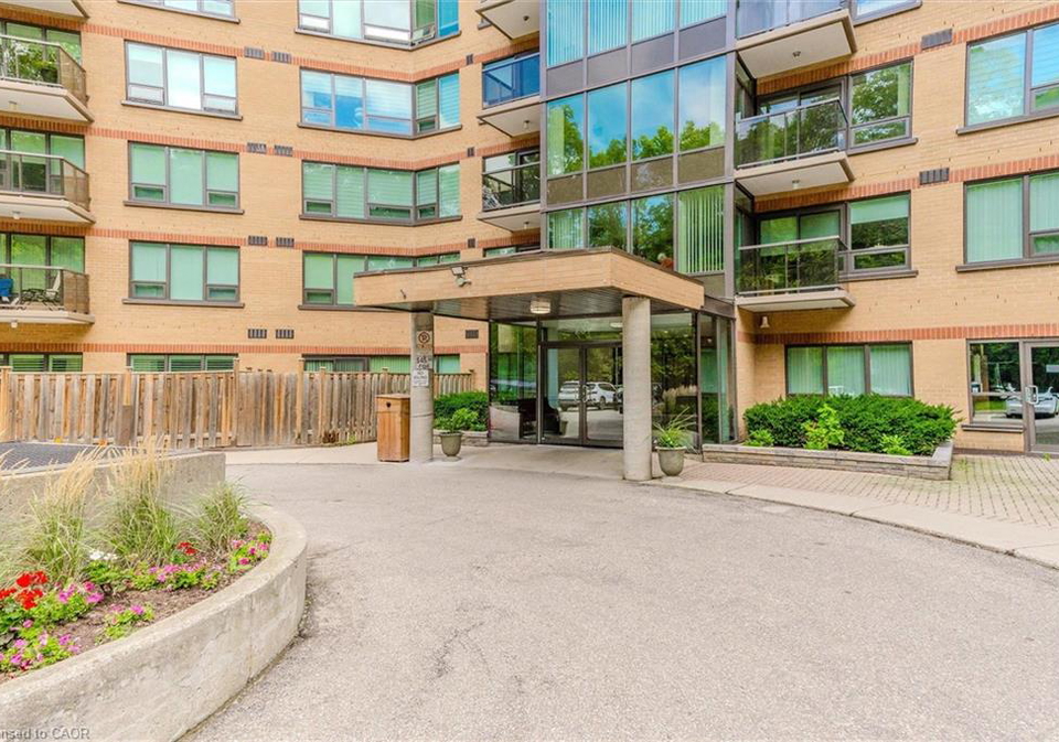 237-king-street-w-cambridge-ontario-40819483