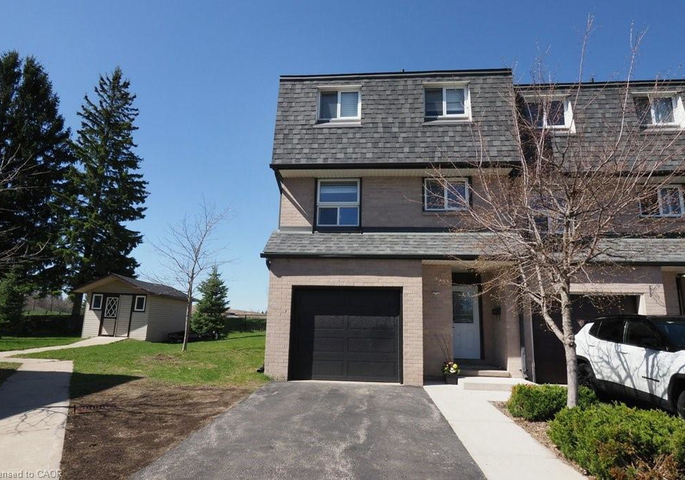 138-blackhorne-drive-kitchener-ontario-40819554