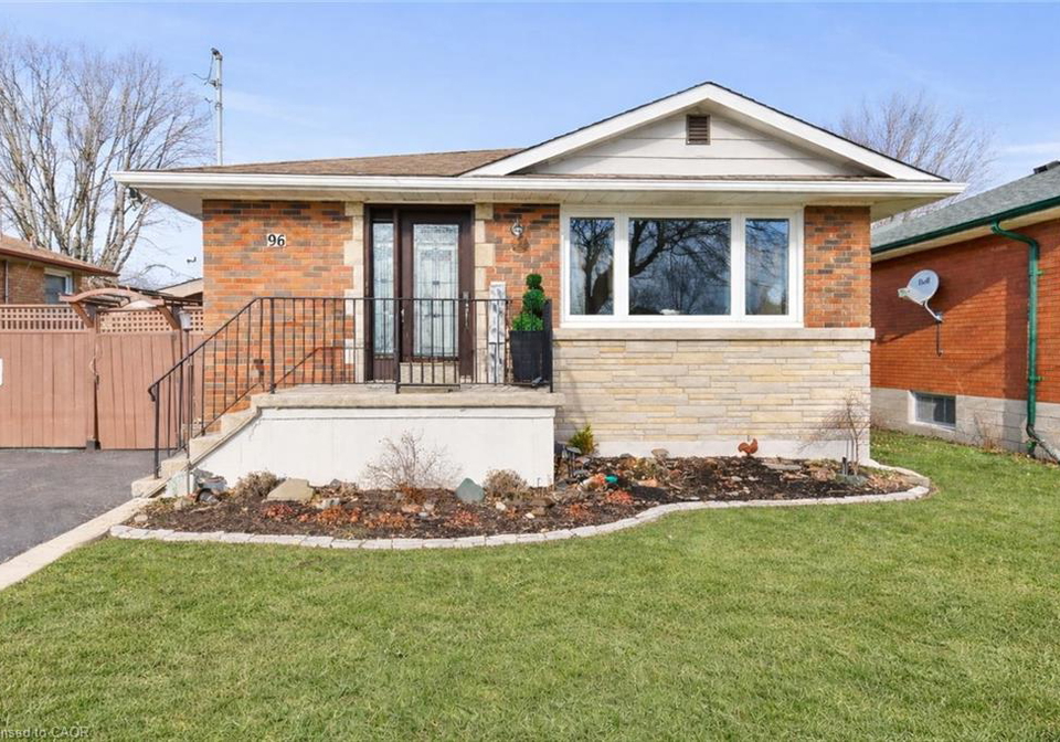 96-terrace-drive-hamilton-ontario-40819579