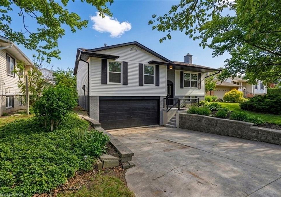 4140-celia-court-burlington-ontario-40819583