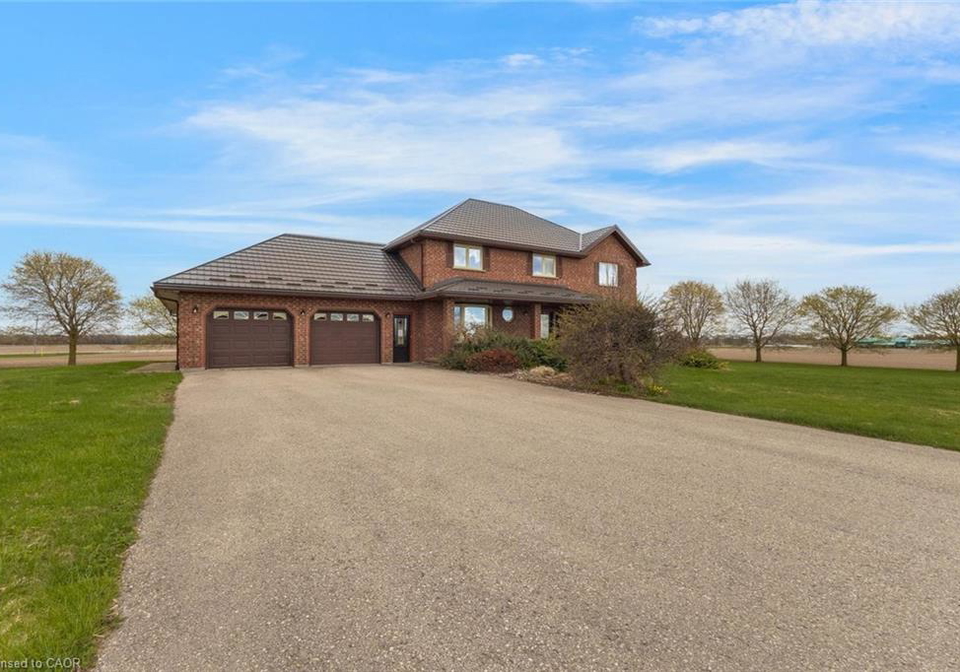 650-sligo-road-e-mount-forest-ontario-40819590