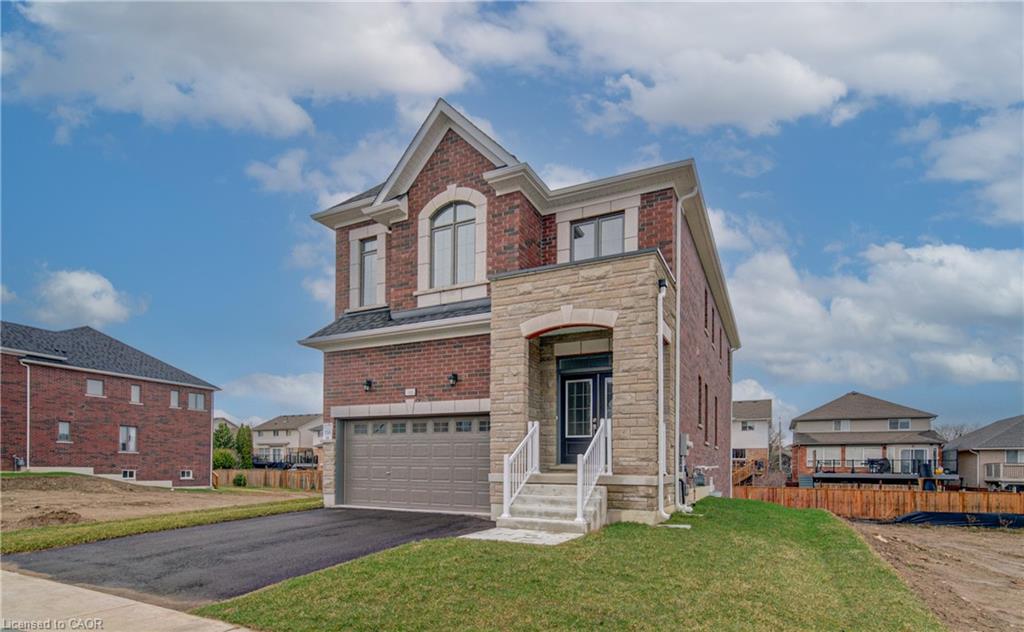 100-moss-drive-cambridge-ontario-40819600