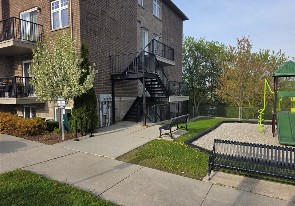 40-cheese-factory-road-cambridge-ontario-40819608