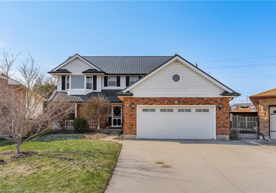 38-glen-abbey-court-woodstock-ontario-40819625