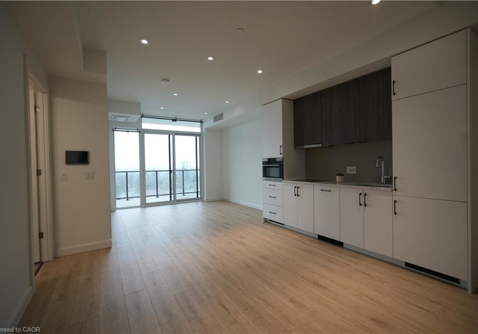 741-king-st-w-rear-street-kitchener-ontario-40819629